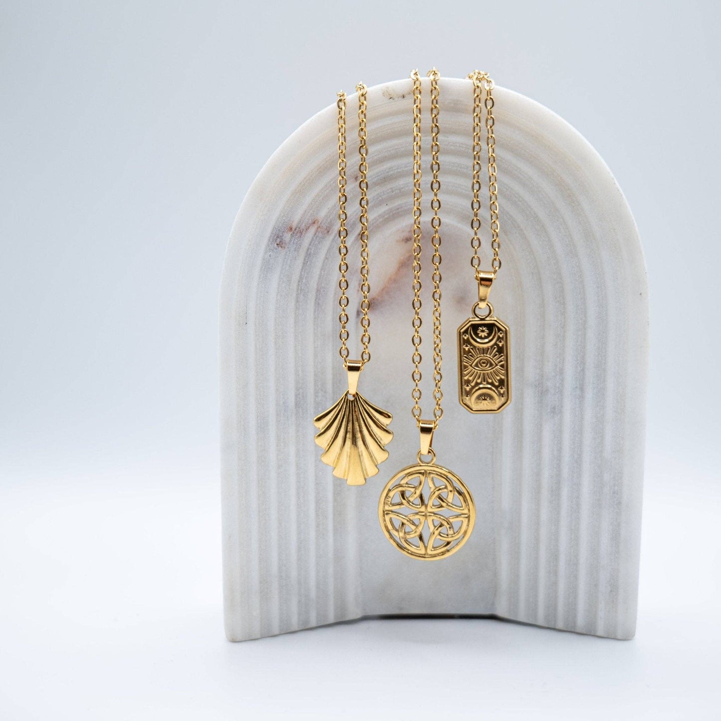 Medal necklace