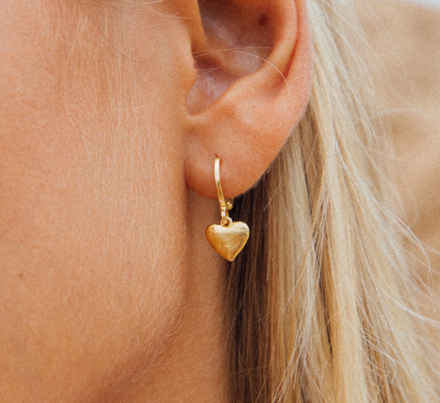 AMA EARRINGS