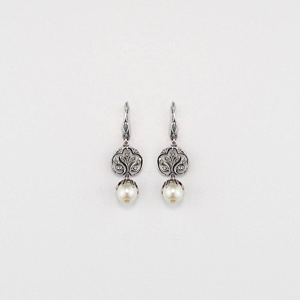 Victoria Pearl Earring Silver