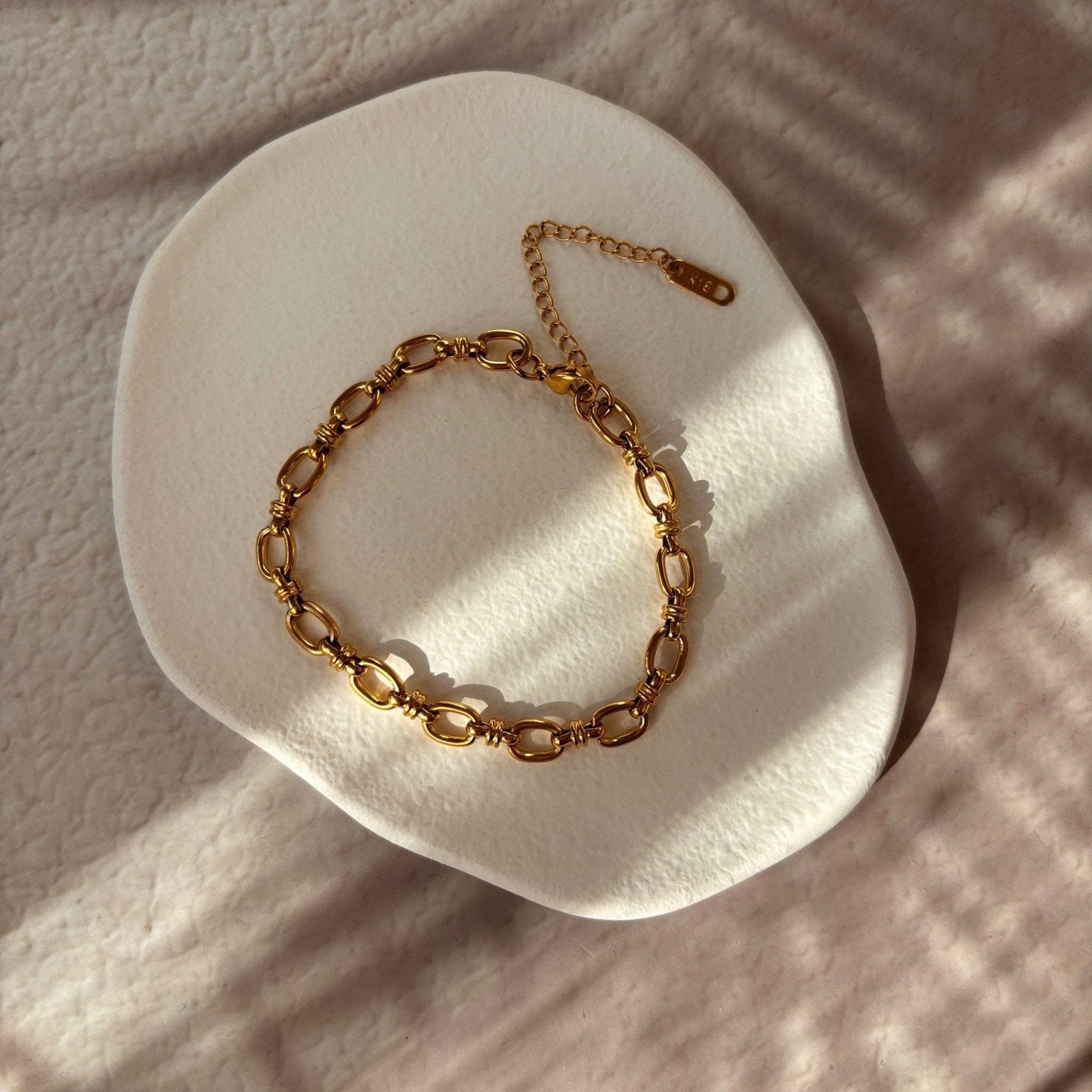 Golden Pulse Bracelet