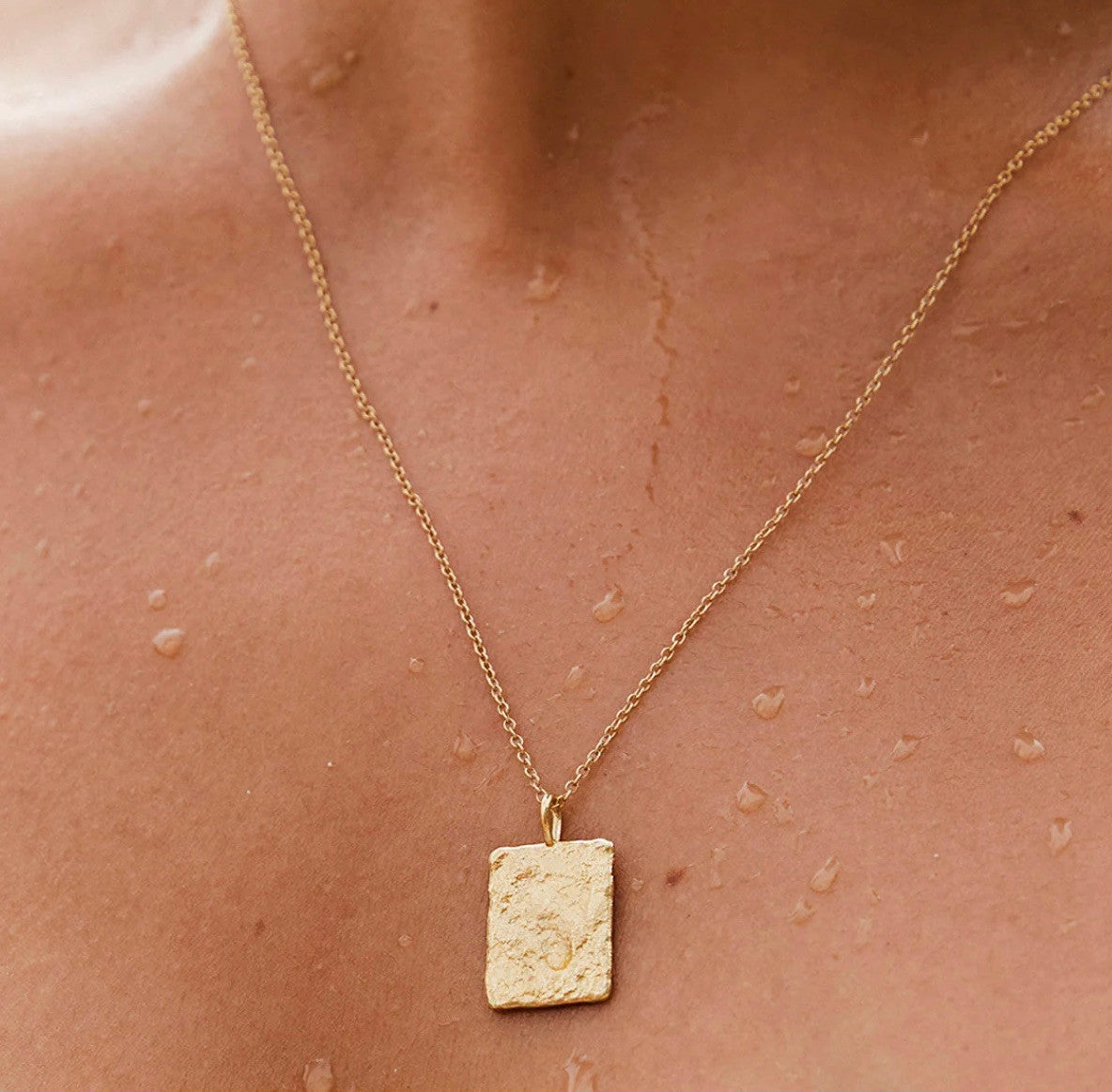 TIA NECKLACE