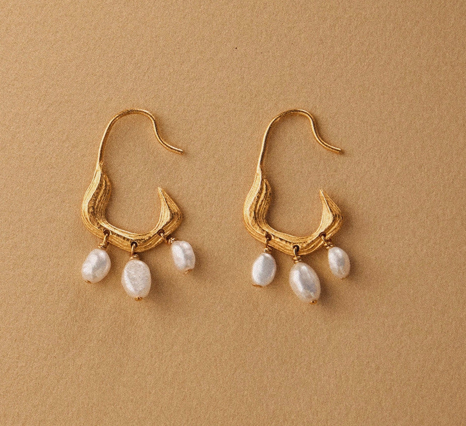 NOSSIS EARRINGS