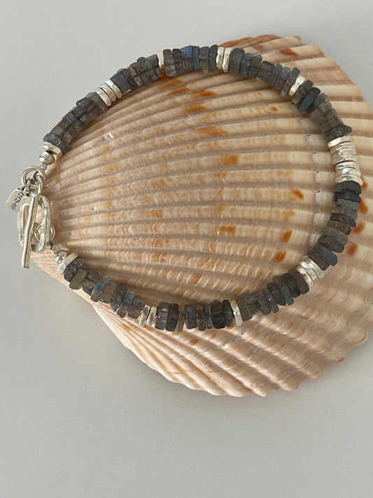 Labradorite and Silver Squares Beaded Bracelet