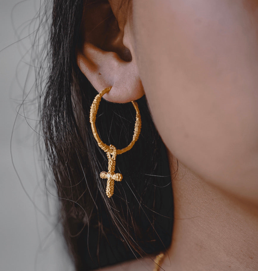 Universal Balance Hoop Earring