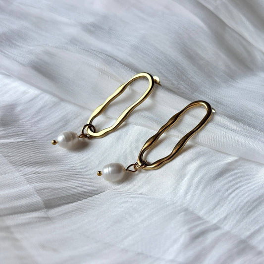 Athena Drop Earrings