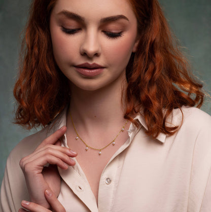 Dainty Freshwater Pearl Collarbone Necklace