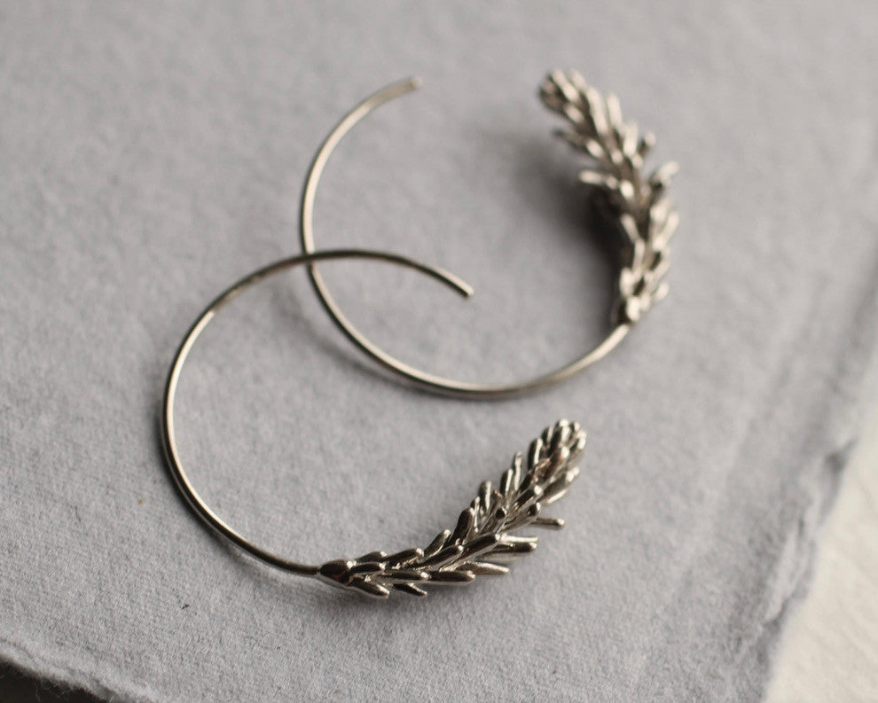SMALL LEAF HOOP EARRINGS