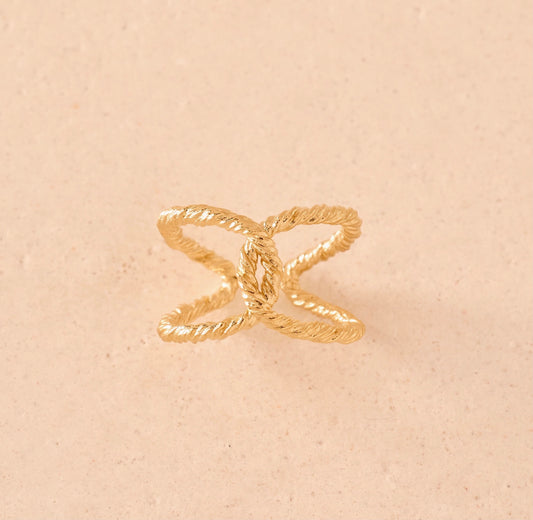 Eliana Ring