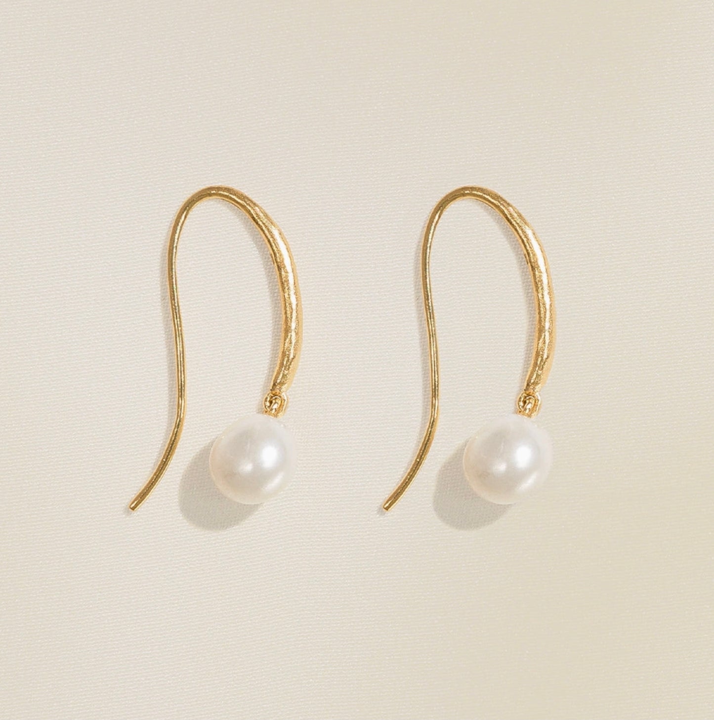 SYMI EARRINGS