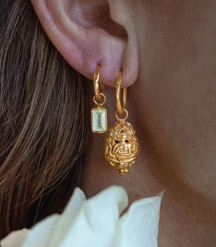 Resting Heart Hoop Earrings