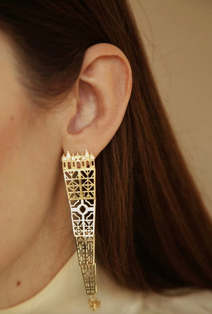 Galleria Borghese Long Earrings