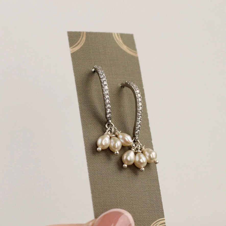 PEARL TRIO DROP EARRINGS