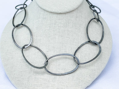 STEEL CIRCLES NECKLACES