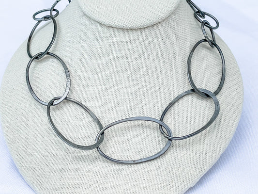STEEL CIRCLES NECKLACES