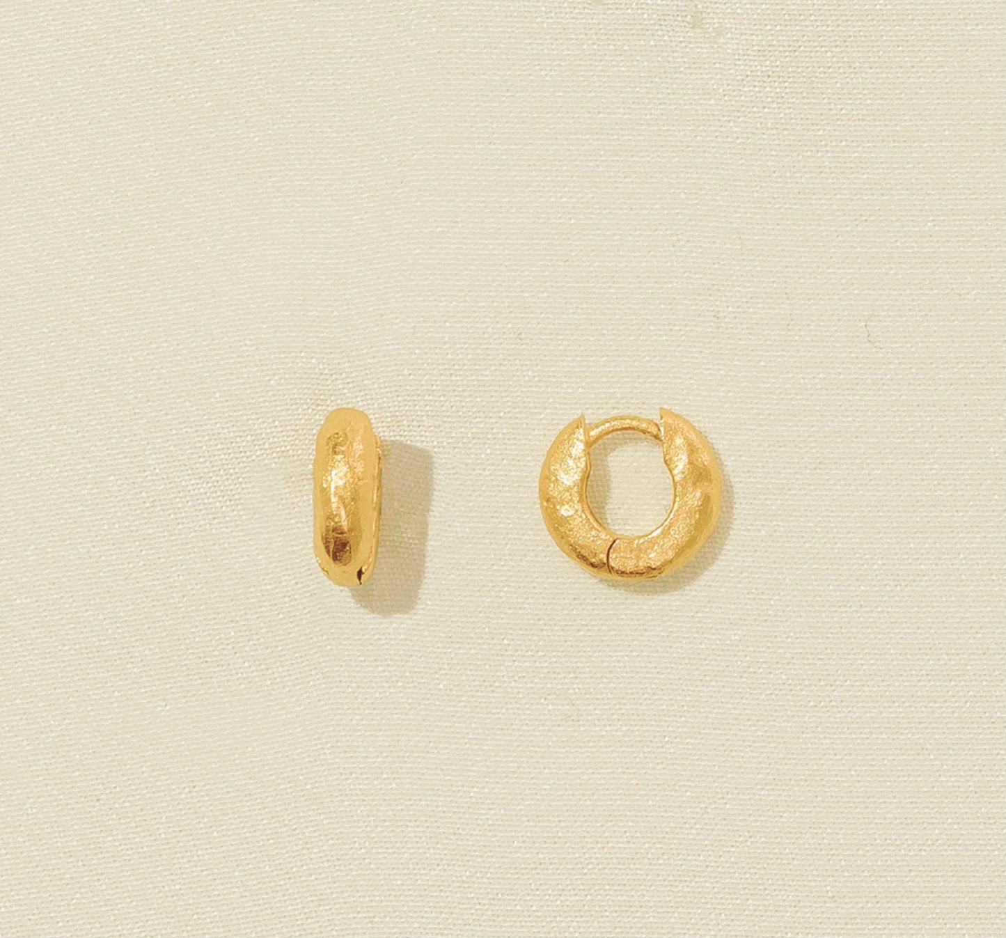 ANILLA MINI HOOPS