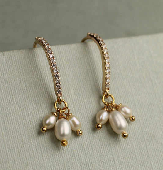 PEARL TRIO DROP EARRINGS