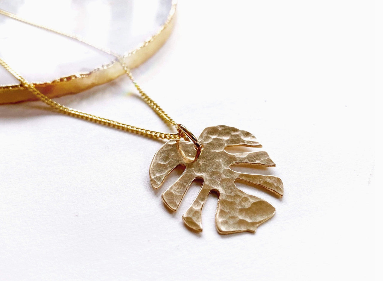 TROPICS NECKLACE