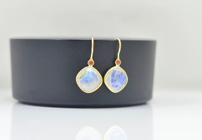 RAINBOW MOONSTONE & CARNELIAN EARRINGS