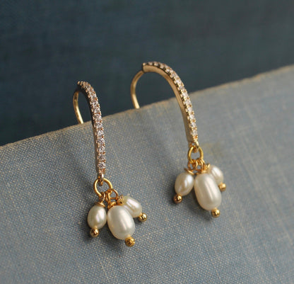PEARL TRIO DROP EARRINGS