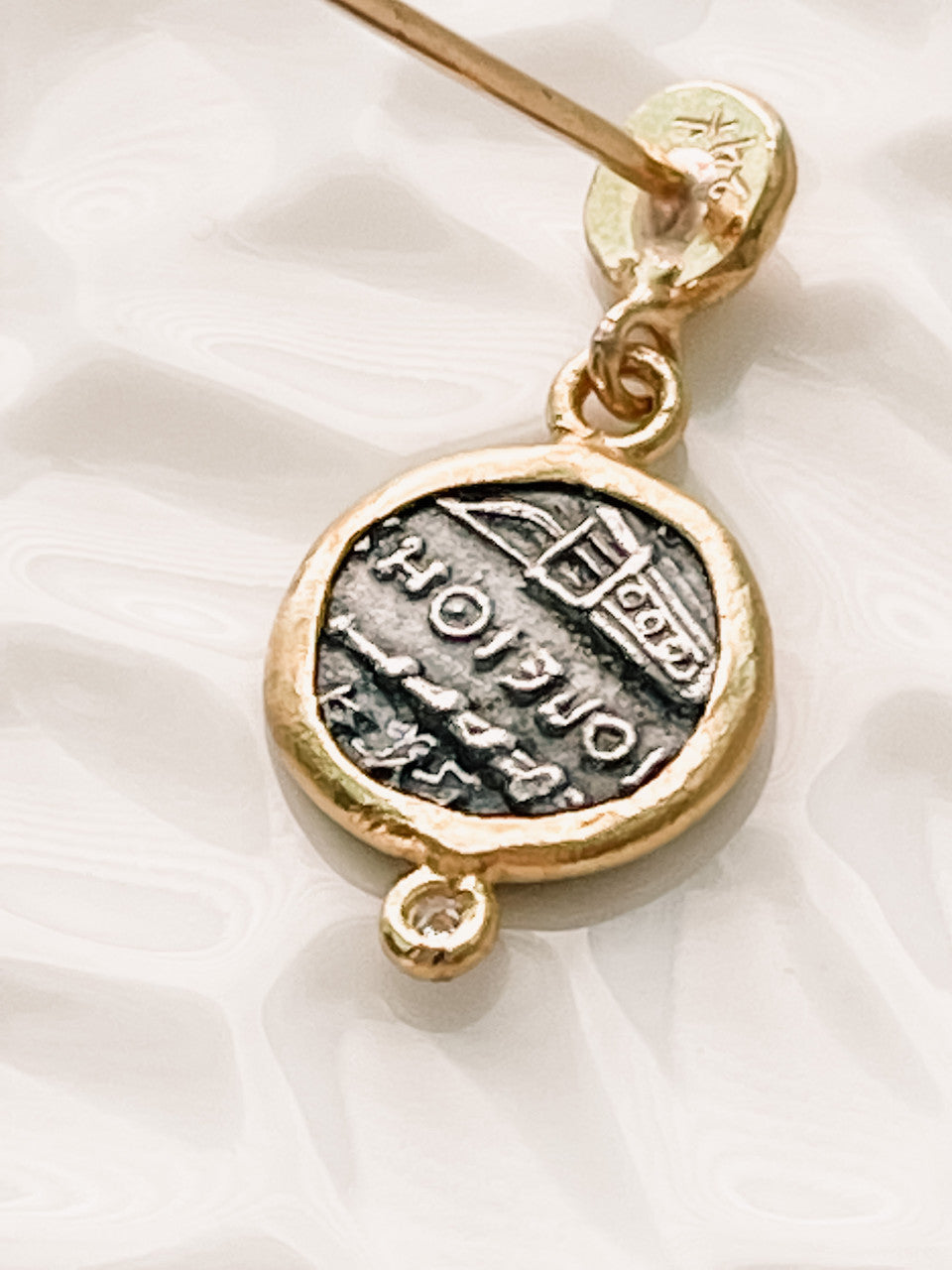 24K GOLD EARRING W/ DIA AND SILVER - ATHENA'S
