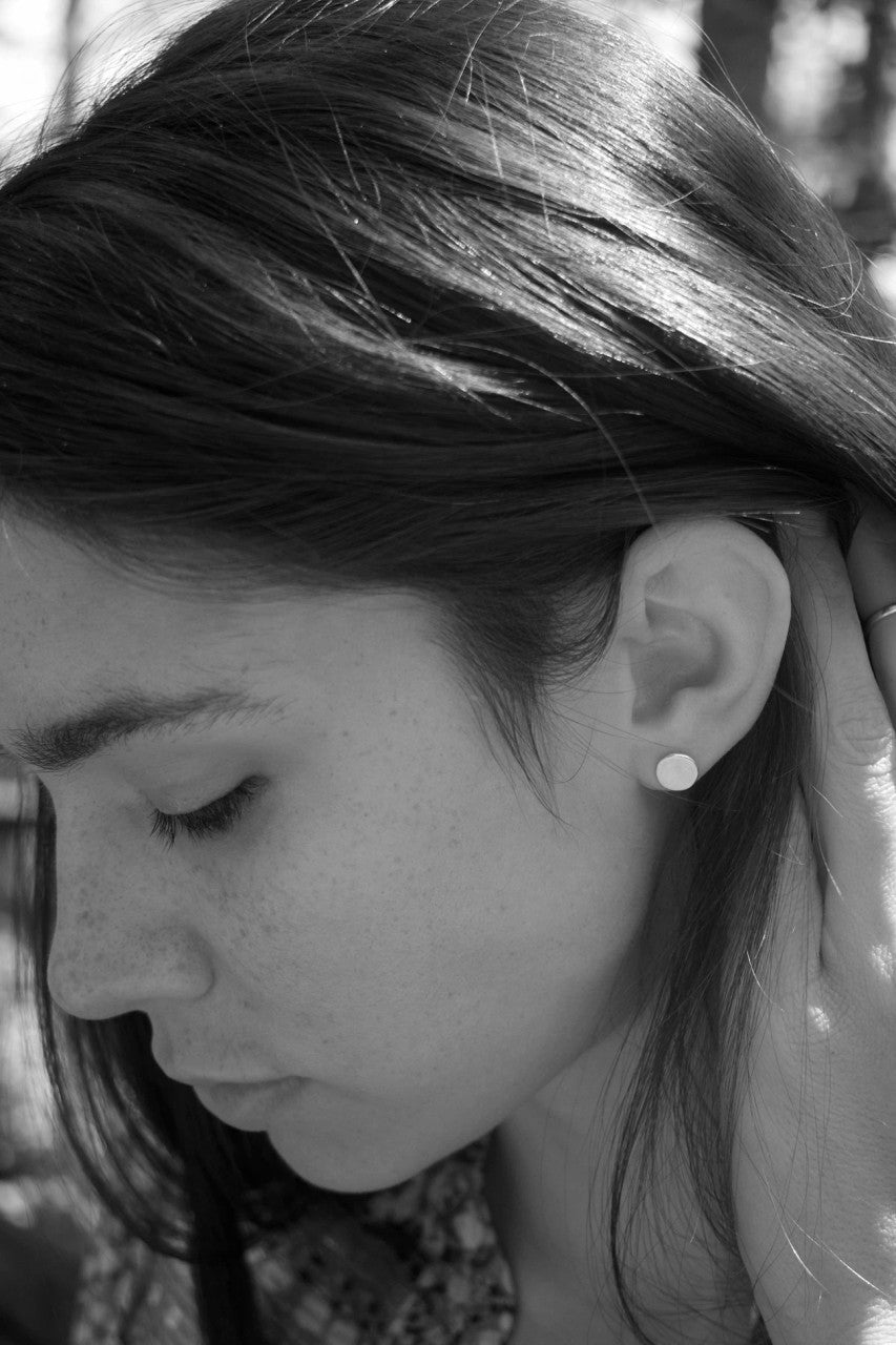 MINI PETAL EARRINGS
